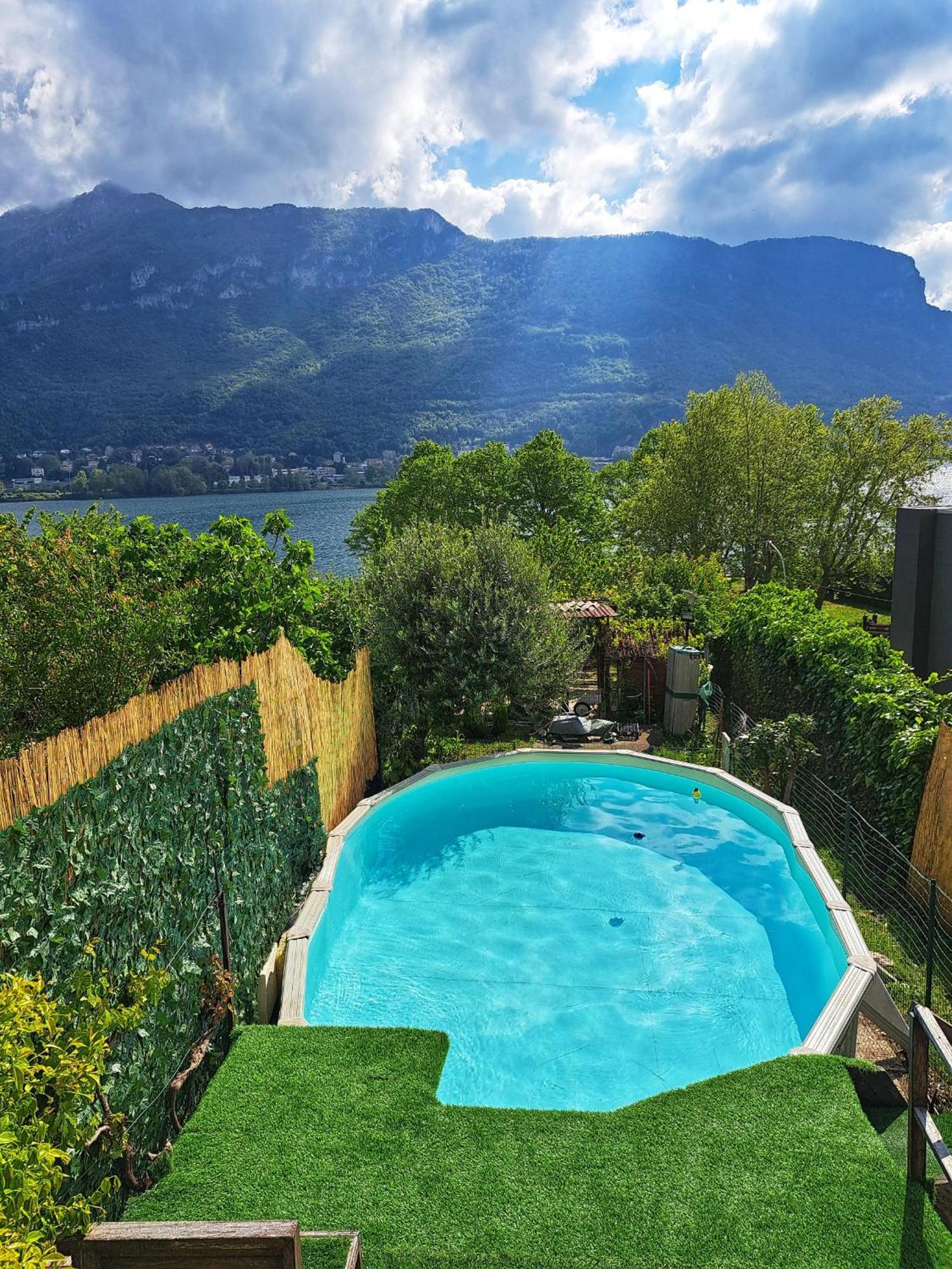 Le Rose Sul Lago Pescate エクステリア 写真