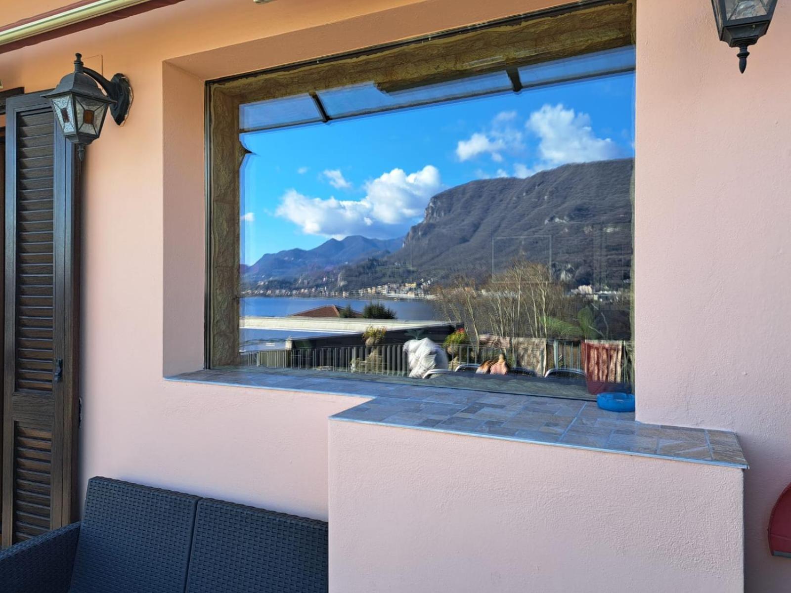 Le Rose Sul Lago Pescate エクステリア 写真